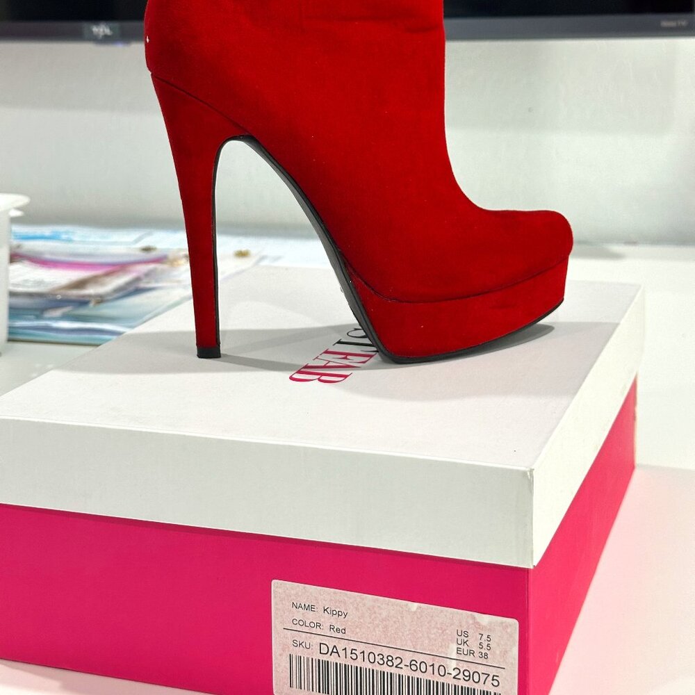 Ankle Boots - Red